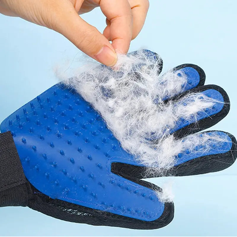 Pet Grooming Glove – Deshedding & Hair Removal Glove for Dogs & Cats